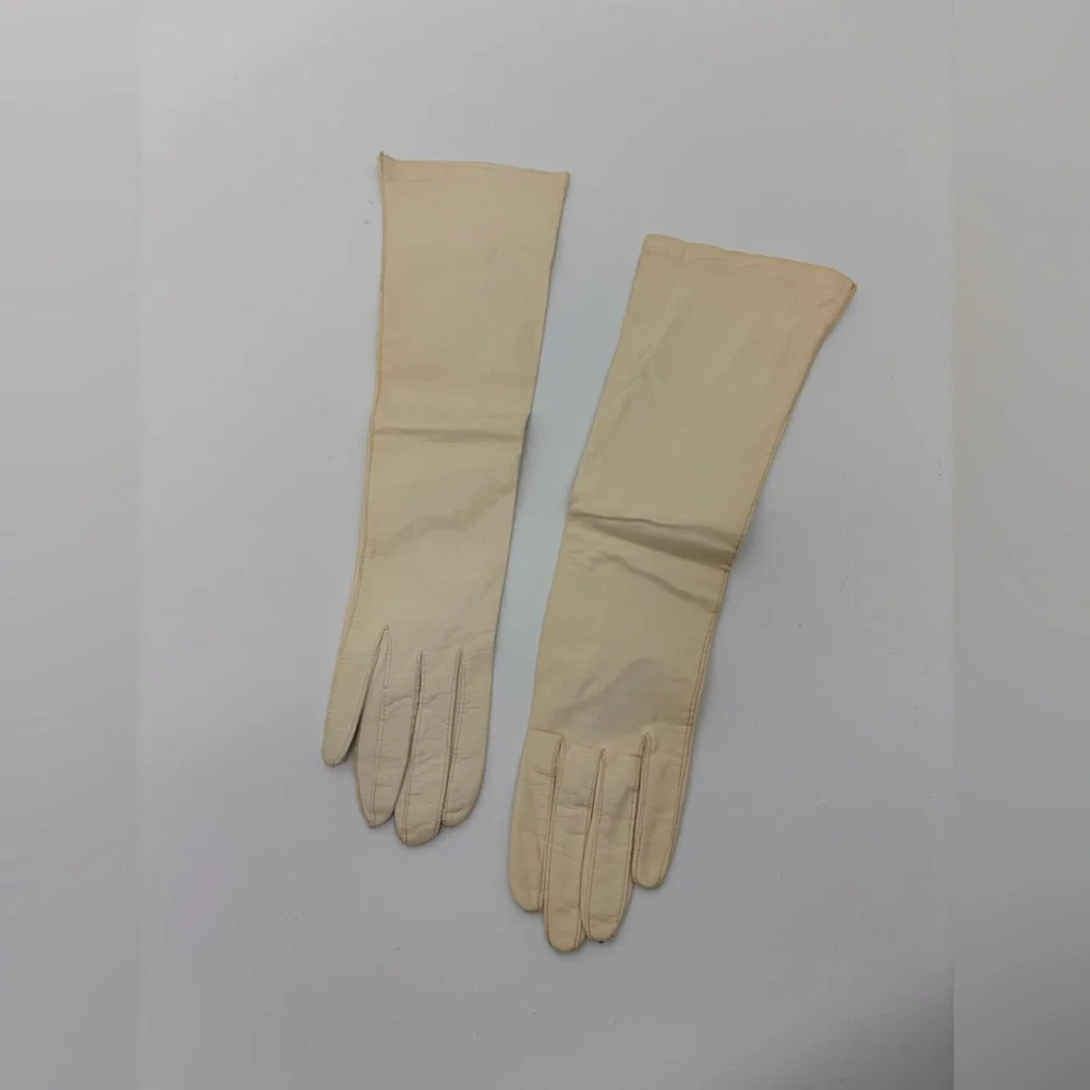 Vintage BONWIT TELLER Cream Kid Leather Gloves – Made in Germany 1950s 12” Long